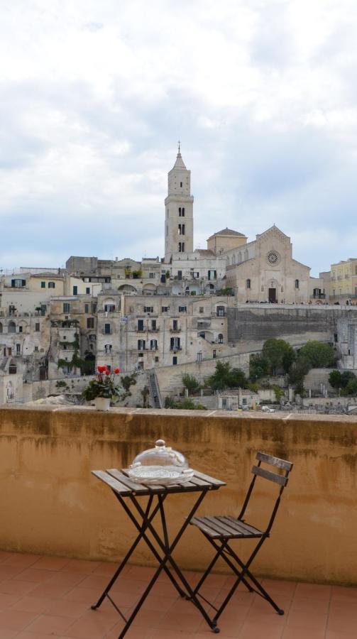 Antica Dimora Storica La Finestra Sul Campanile Villa Matera Bagian luar foto