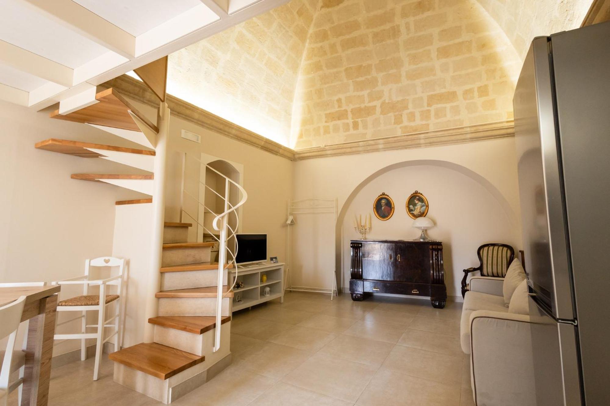Antica Dimora Storica La Finestra Sul Campanile Villa Matera Bagian luar foto
