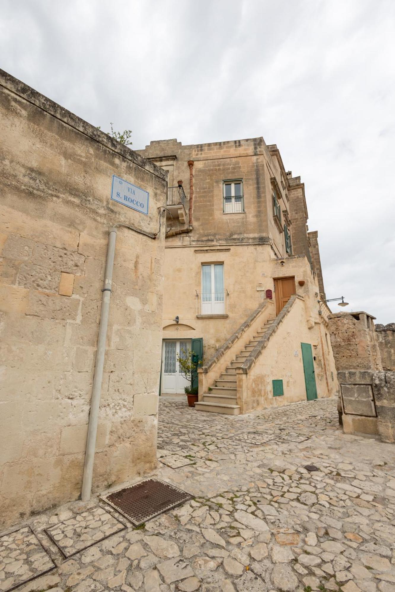 Antica Dimora Storica La Finestra Sul Campanile Villa Matera Bagian luar foto
