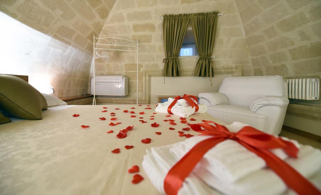 Antica Dimora Storica La Finestra Sul Campanile Villa Matera Bagian luar foto