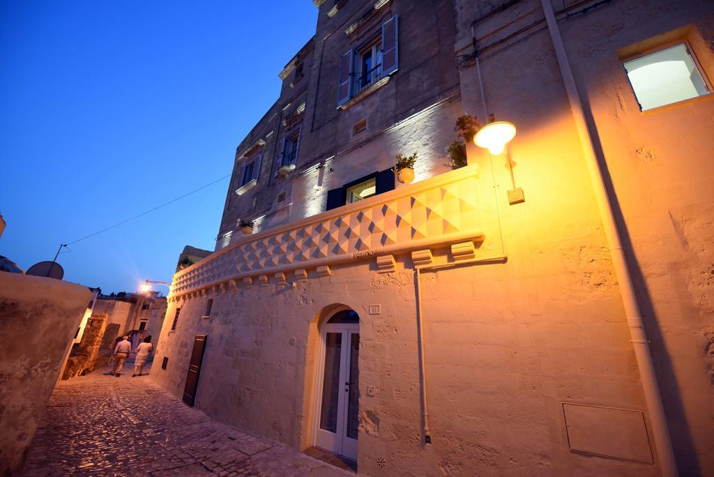 Antica Dimora Storica La Finestra Sul Campanile Villa Matera Bagian luar foto