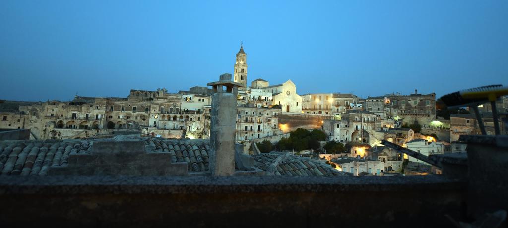 Antica Dimora Storica La Finestra Sul Campanile Villa Matera Bagian luar foto