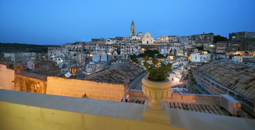 Antica Dimora Storica La Finestra Sul Campanile Villa Matera Bagian luar foto