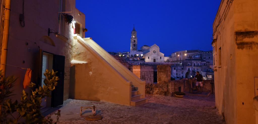 Antica Dimora Storica La Finestra Sul Campanile Villa Matera Bagian luar foto